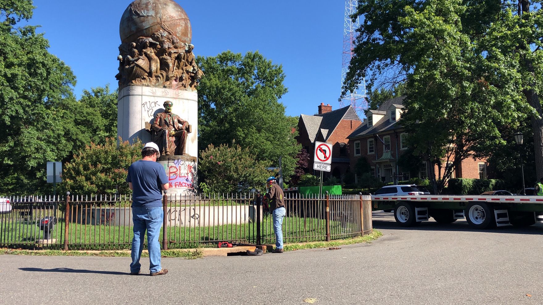 Maury statue
